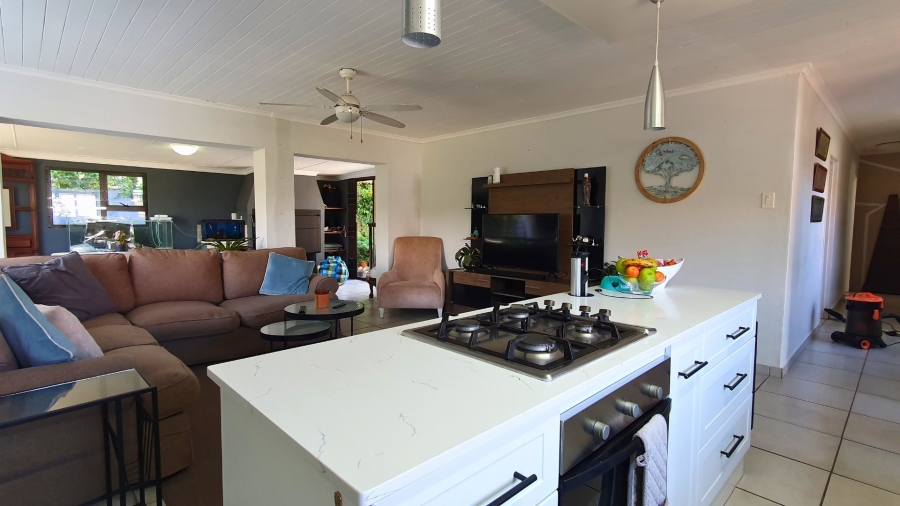 2 Bedroom Property for Sale in Dana Bay Western Cape